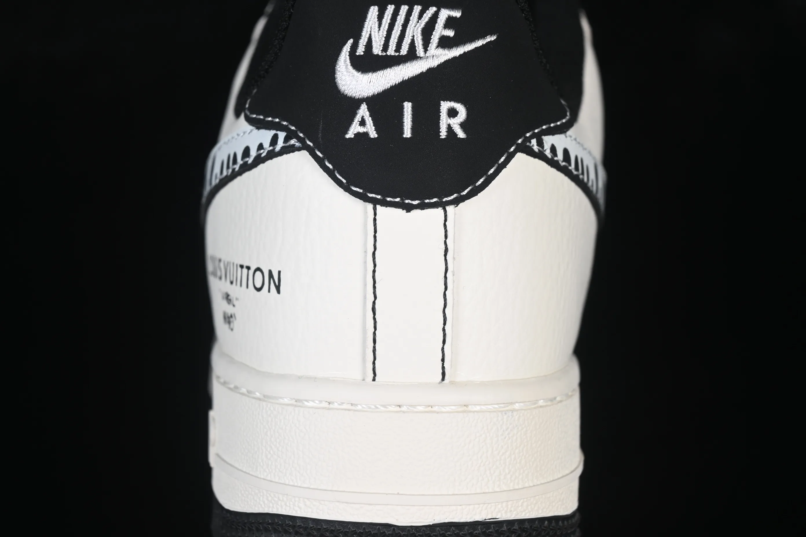 All categories Nk Air Force 1 Air Force series Nk Air Force 1 Low Air Force low-top Nike Air Force 1'07 Low Classic white and black color Air Force 1 low-top casual sneakers KG6699-F31